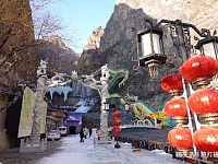 过年就去这吧！看中国最大的室内冰灯展，距北京城区只有35公里