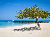 海岛之旅：盘点加勒比海地区最受欢迎的五个岛屿，宁静而优美！