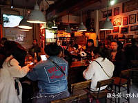 成都最著名的酒吧，因为一首歌而家喻户晓，但游客去了很失望