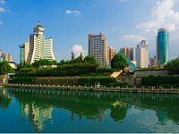 贵州发展最穷的3个城市，一个是安顺，一个是中国西部名城