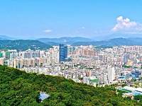 中国唯一一个以龙字命名的地级市，是个客家城市，它就在这个省份