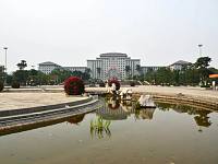 云南有个城市，距离越南155公里，是中国著名的兵城