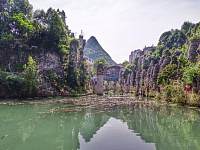 贵州旅游业为什么能超过云南，小众景点物价低，又是避暑胜地