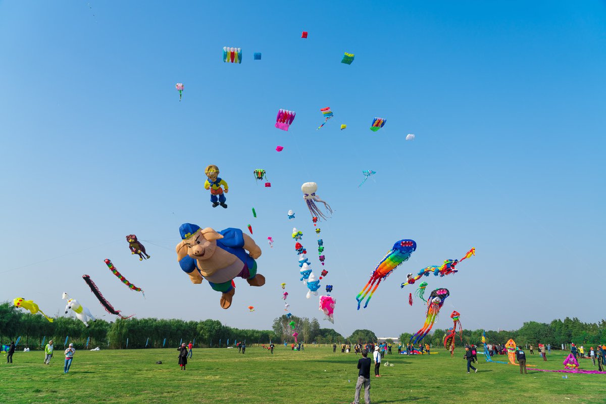 2021清明洋湖水街趣味风筝艺术节  一千只风筝免费发放