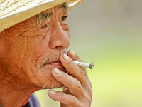 戒不了烟的人，在三个时间段若能不抽，肺会舒服点