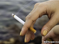 经常吸烟的人，若身体出现4种变化，要注意肺部健康，抓紧戒烟了