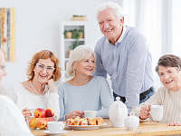 老人想要安享晚年要注意这4点，健康享受晚年生活