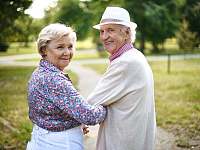 老年人过夫妻生活，能坚持到多大年龄？合理保持，好处多多